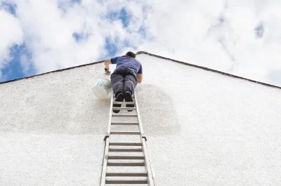 Peinture extérieure à Saint-Gourson — façades et ravalement